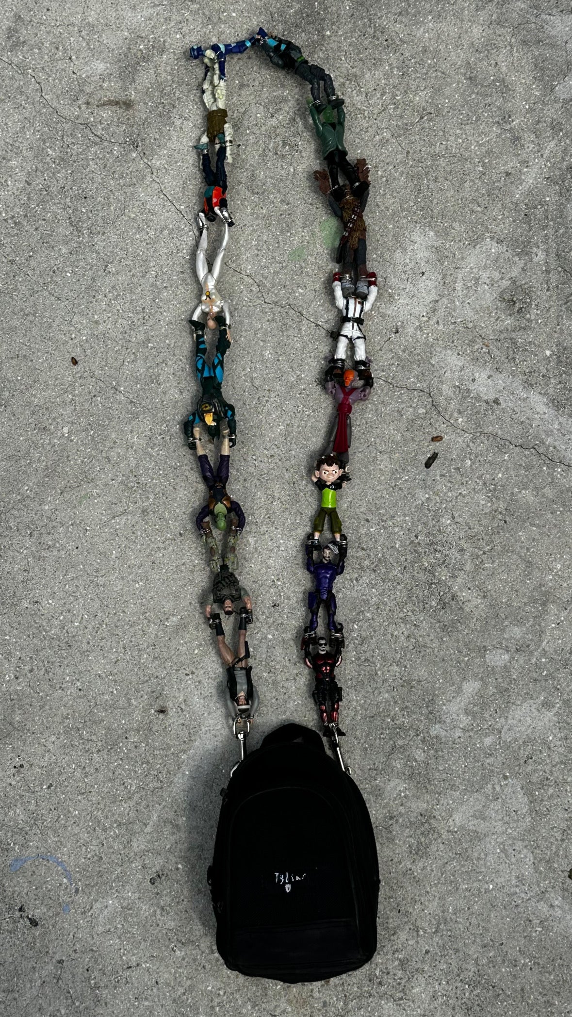 ACTiON FiGURE BAG 3